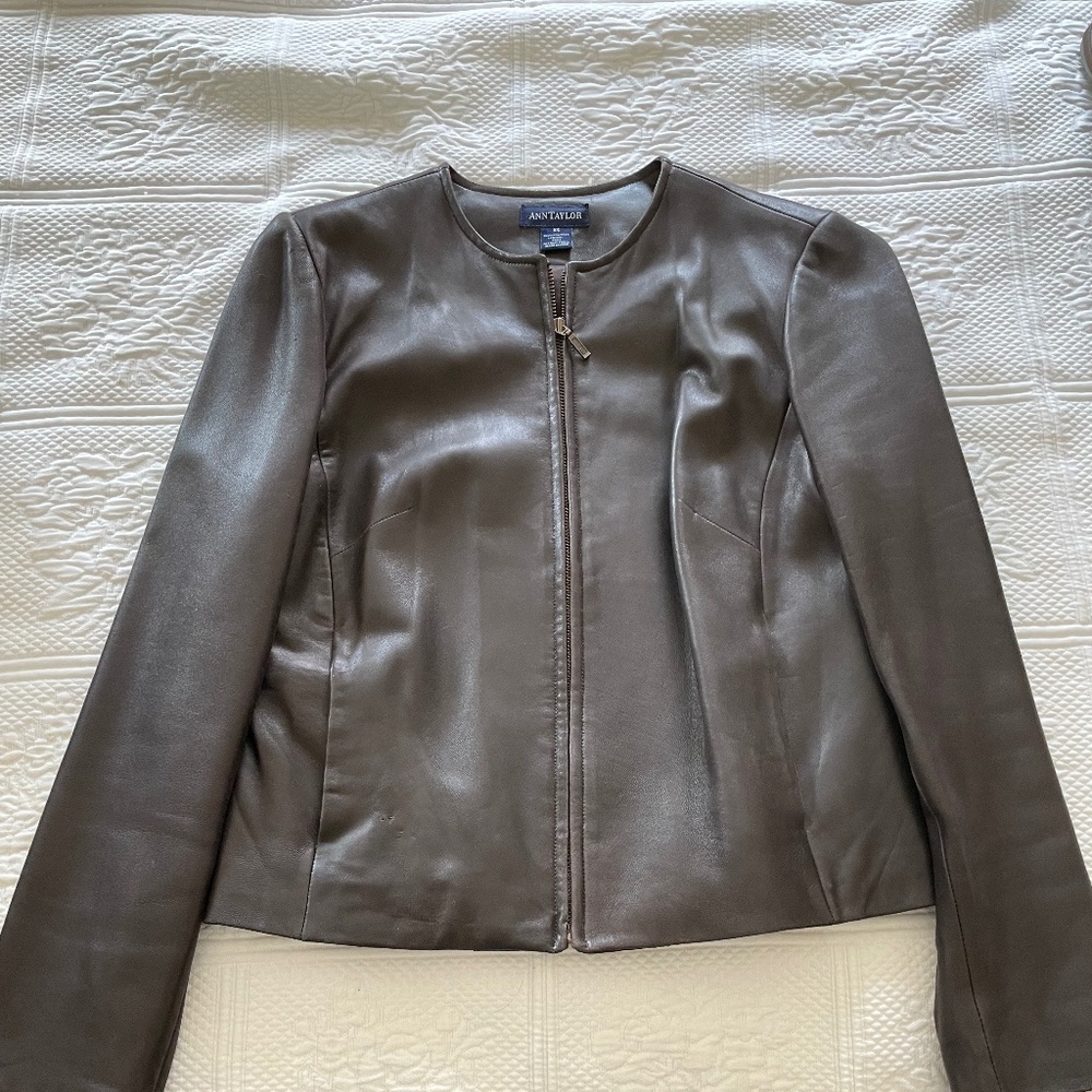 Women’s leather jacket